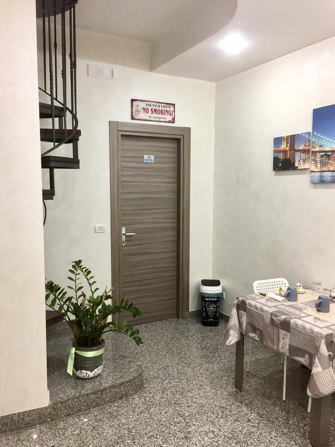 Charm Airport Bed & Breakfast Reggio di Calabria Eksteriør bilde